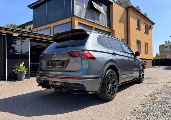 Volkswagen Tiguan cena 135300 przebieg: 25000, rok produkcji 2022 z Warszawa małe 211